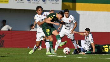 defensa y justicia gano, se clasifico y sera rival de boca