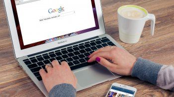 Google pide a los postularse inscribirse en Linkedin&nbsp;