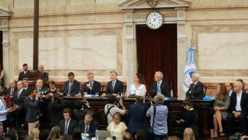 sobre los abucheos: los insultos no hablan de mi, hablan de ustedes