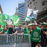 ATE realizará un paro este martes y marchará al Congreso contra la reforma laboral. ATE realizará un paro este martes y marchará al Congreso contra la reforma laboral.