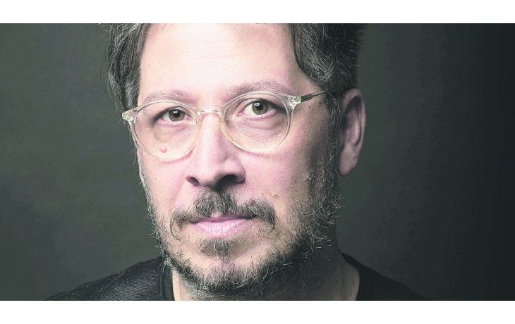 ámbito.com | Cacace. El Chejov que conocemos sólo aparece de a ratos en “Platonov”. Es su primera escritura dramática, descomunal y desbordada.