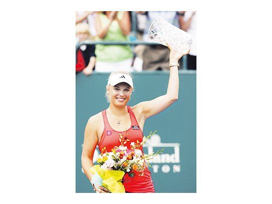 Wozniacki festejó en Charleston