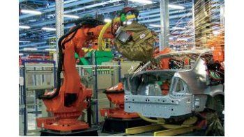 Giorgi destacó al sector automotriz, que registró el segundo mejor febrero de su historia.