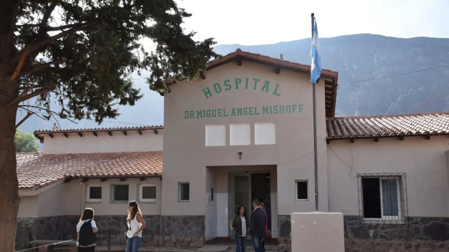 El hospital público de Maimará, en la Quebrada de Humahuaca, es uno de los principales centros de atención de la zona.