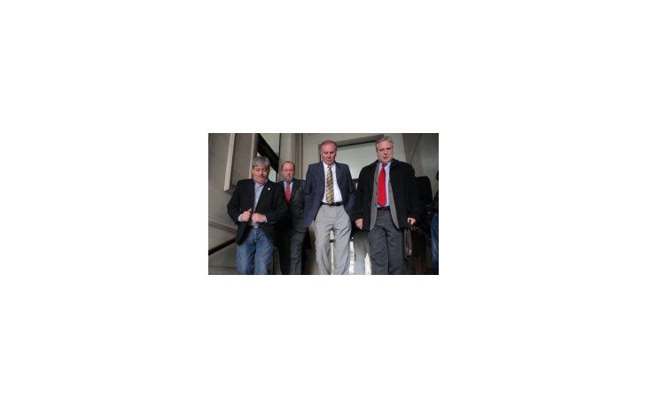 Los dirigentes de la Mesa de Enlace, Eduardo Buzzi, Hugo Biolcatti, Carlos Garetto y Mario Llambias.