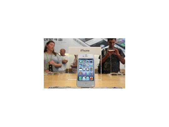 Récord de iPhones 4S: se vendieron 4 millones en tres días