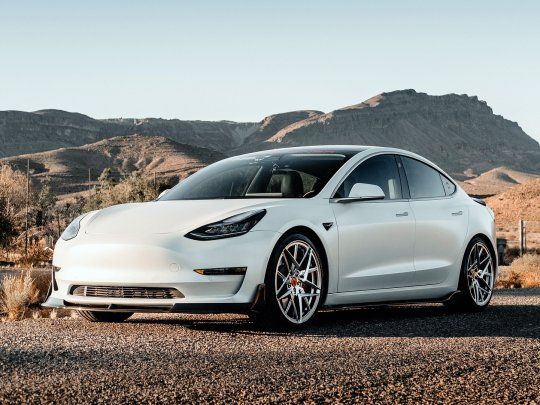 Tesla 1.jpg