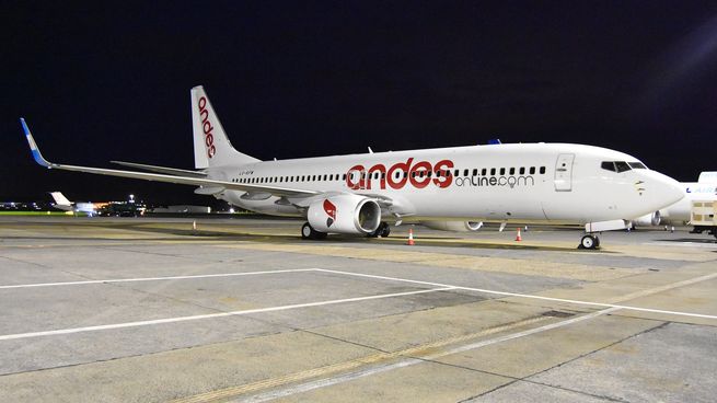 Comenzaron los vuelos directos entre Montevideo y Bariloche, una propuesta por las vacaciones de invierno.