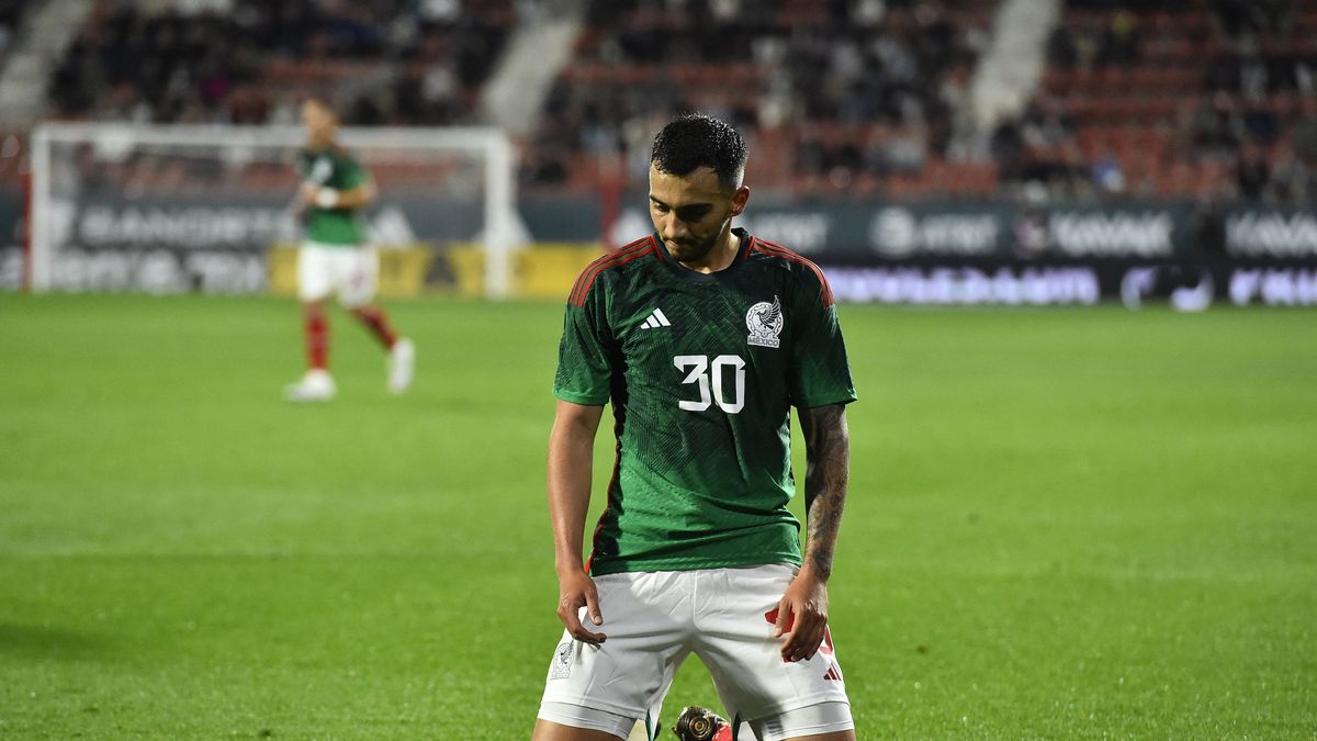 A setback for Mexico, who lost their last friendly to Sweden