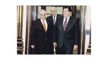 ámbito.com | Alan García y Jorge Taiana, tras el encuentro en que se comenzó a planificar la visita de Cristina a Perú, que será la primera tras 16 años.
