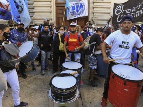 PAG14-protesta-educacion.jpg