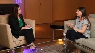 La investigadora en la fundación Fundar, Elisabeth Möhle, dialogó con la editora en jefe de Ámbito, Maricel Spini, durante el tercer panel de&nbsp; Ámbito Debate sobre Desarrollo Sostenible.