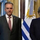 El presidente Yamandú Orsi destacó las señales alentadoras desde Argentina y prevé reunirse nuevamente con Javier Milei. El presidente Yamandú Orsi destacó las señales alentadoras desde Argentina y prevé reunirse nuevamente con Javier Milei.
