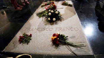 gobierno espanol dio ultimatum a familia de franco para el traslado de su cadaver