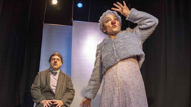 Theatre: Two Norwegian codfish, a collective creation in the key of a metaphysical clown