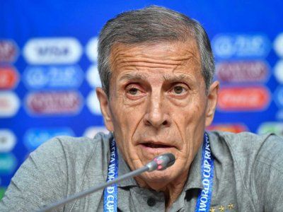 Uruguay despidió al Maestro Tabárez tras 15 años como entrenador