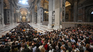 On the first day of the wake, 20,000 faithful around the world approached San Pedro to say goodbye to Pope Francis. On the first day of the wake, 20,000 faithful around the world approached San Pedro to say goodbye to Pope Francis.
