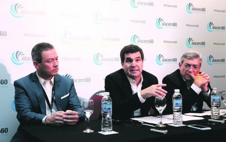 ámbito.com | pag6-Alacero60 Conferencia de Prensa.jpg