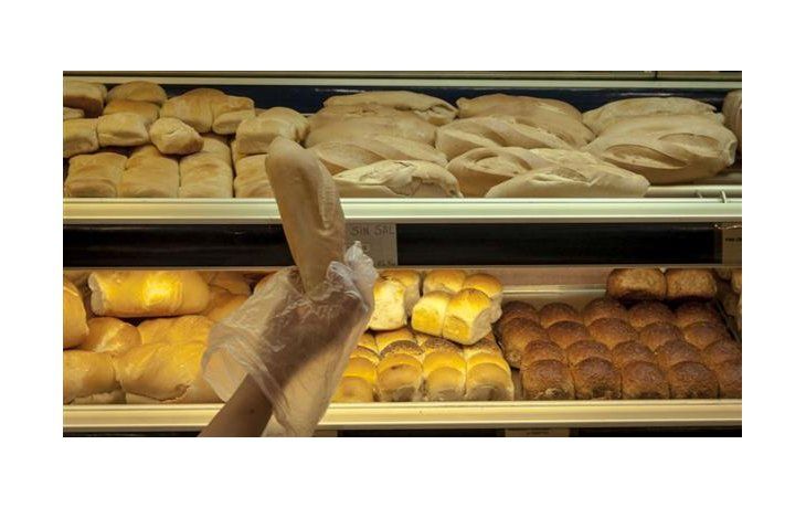 Panaderos advirtieron que los comercios barriales van a desaparecer.