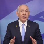 El primer ministro de Israel, Benjamin Netanyahu, advirtió al gobierno del Líbano sobre las operaciones de Hezbollah mientras continúa el conflicto regional. El primer ministro de Israel, Benjamin Netanyahu, advirtió al gobierno del Líbano sobre las operaciones de Hezbollah mientras continúa el conflicto regional.