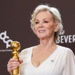 La protagonista de Hacks lució el pin Be Good. La protagonista de Hacks lució el pin Be Good.