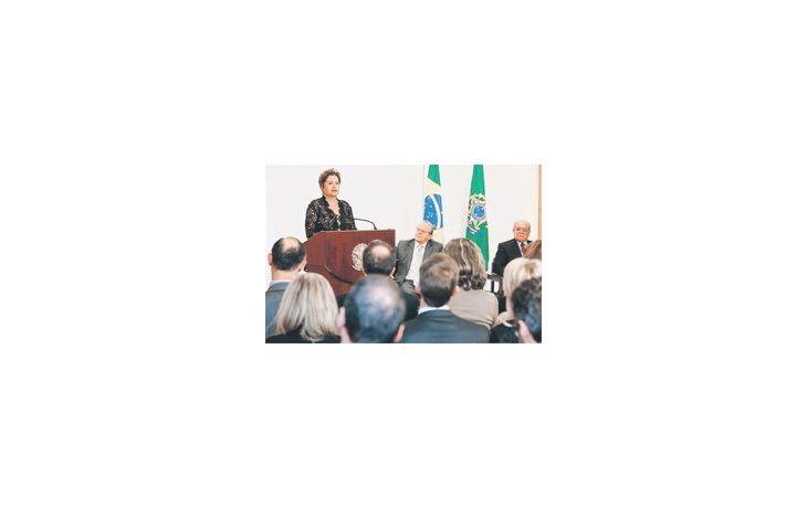 ámbito.com | En un acto en el Palacio del Planalto, Dilma Rousseff afirmó que hace 50 años Brasil “dejó de ser un país de instituciones democráticas” y se inició un período en el que “nuestra libertad fue callada”.