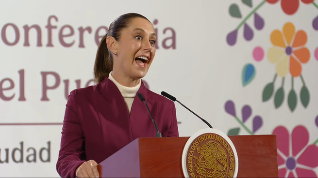 Claudia Sheinbaum celebra su cumpleaños en la Mañanera del Pueblo.