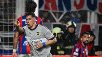 Boca le ganó a San Lorenzo bajo la lluvia y llegó a 14 partidos sin perder.