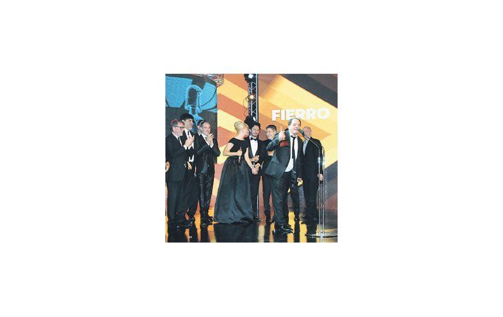 ámbito.com | Un Martín Fierro de Oro anunciado: “Farsantes”, la ficción de Canal 13, con Julio Chávez y Facundo Arana (ausente en la entrega).