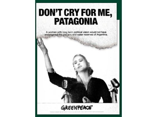 Queja a Cristina con look de Evita