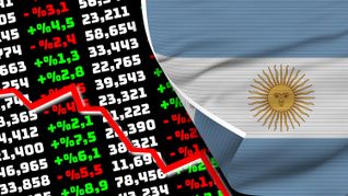 El riesgo país bajó a 496 puntos pero Argentina sigue con siete veces más riesgo que Uruguay, y la caída se debe al apetito global por emergentes, no a fundamentos locales. El riesgo país bajó a 496 puntos pero Argentina sigue con siete veces más riesgo que Uruguay, y la caída se debe al apetito global por emergentes, no a fundamentos locales.