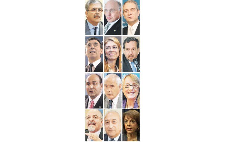 ámbito.com | Los que siguen: Julio De Vido (Infraestructura), Héctor Timerman (Cancillería), Julio Alak (Justicia), Carlos Tomada (Trabajo), Florencio Randazzo (Interior), Débora Giorgi (Industria), Lino Barañao (Ciencia), Juan Manzur (Salud), Enrique Meyer (Turismo),