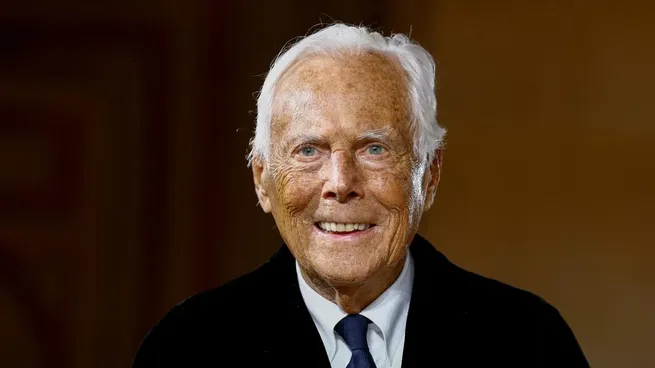 El diseñador italiano dejó su marca en la moda, que fue utilizada por la realeza y grandes figuras de Hollywood.