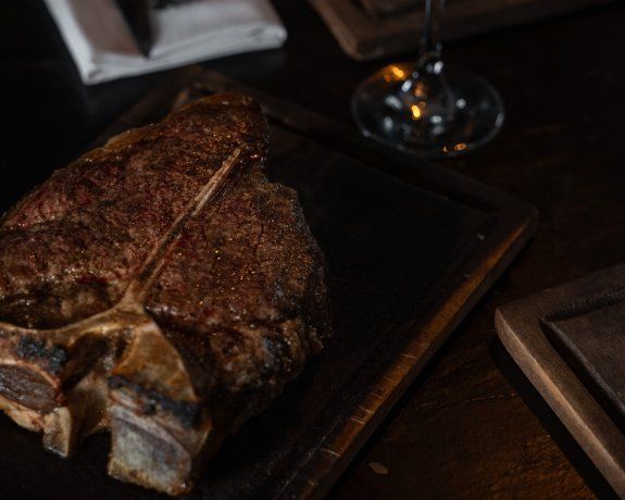 They recommend ordering one meat for every two people and combining it with the artisanal dishes on the menu. They recommend ordering one meat for every two people and combining it with the artisanal dishes on the menu.