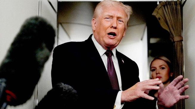 Golpe para Donald Trump: las acciones no estadounidenses superaron al S&P 500 en el primer año de mandato