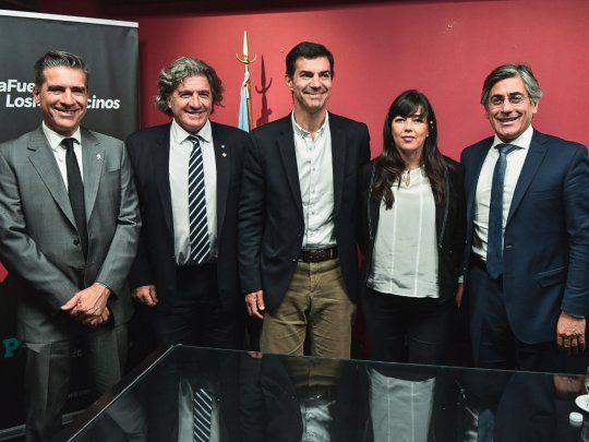 Urtubey, de gira de campaña por Mendoza. 