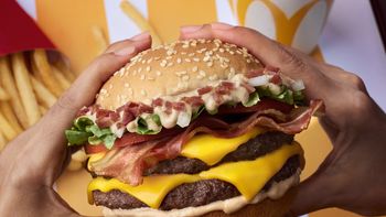 mcdonalds lanza su nueva hamburguesa grand tasty turbo bacon