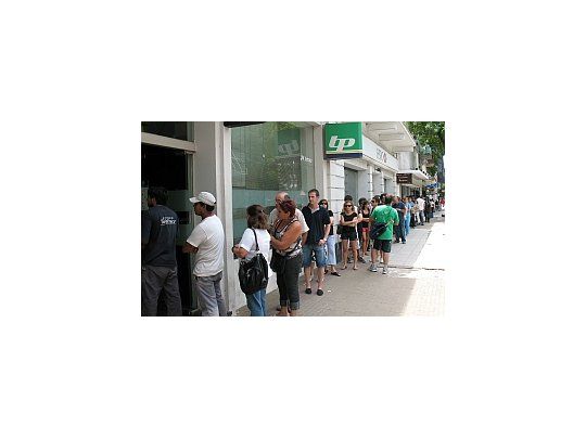 Evalúan reducir costo de transferencia interbancaria en la Provincia