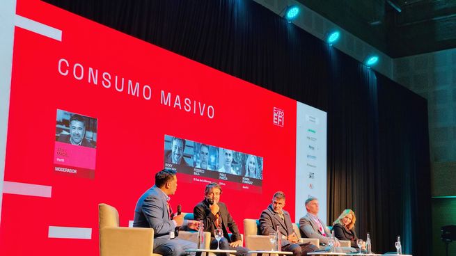 El panel de empresarios que analizó la realidad del consumo masivo en la ExpoEFI.