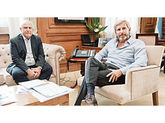 Acercamiento. La reunión de ayer entre Lifschitz y Frigerio fue apenas el inicio de una negociación que se extenderá en los próximos días.