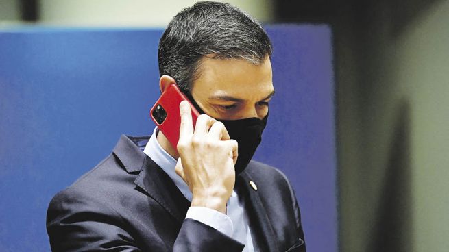 GIGAS. El teléfono oficial de Pedro Sánchez fue intrusado en dos ocasiones en mayo del año pasado. La revelación provocó agitación en España.