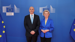 Cancillería removió al representante ante la Unión Europea (UE), Atilio Berardi Hueda.