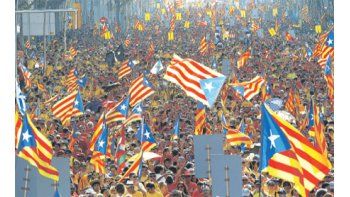ámbito.com | Con fenómenos como los movimientos secesionistas de Escocia y Cataluña (foto) como telón de fondo, el continente tiene el desafío de mantener el espíritu de unidad político-económica de la Unión Europea.