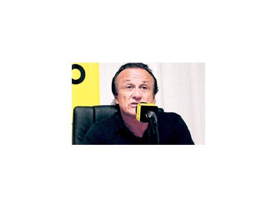 El humorista acepta que en Santa Fe sólo se lo conoce mayoritariamente por su participación en el grupo Midachi.