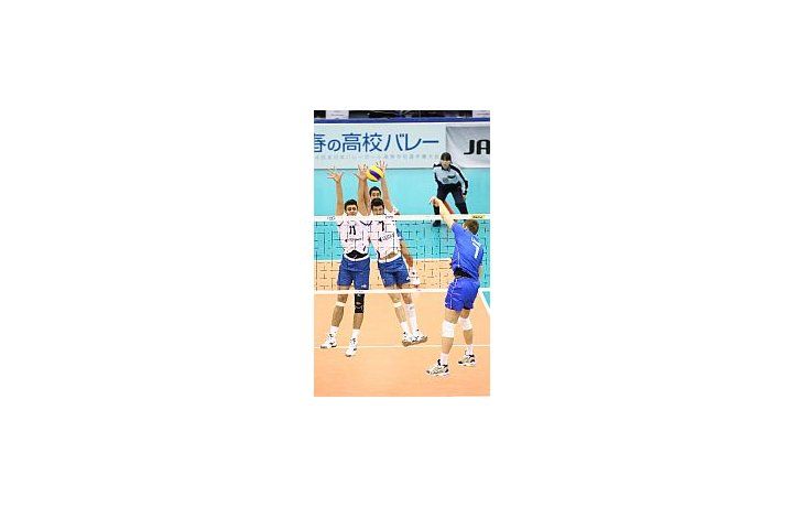 Argentina no pudo con Italia y sumó su quinta derrota en el Mundial de Japón.