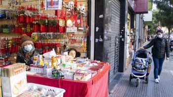 emigrar al pais mas lejano: la experiencia de los argenchinos de distintas generaciones