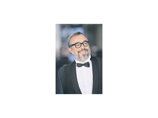 Alex de la Iglesia, presidente de la Academia del Cine, renunció a ella por oponerse a la nueva ley. Lo reemplazará la vicepresidente Iciar Bollaín.