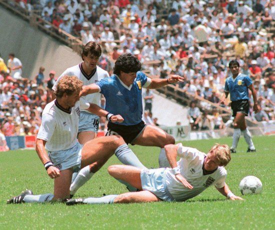 Gloria. La Copa del Mundo México 1986, la obra maestra de Maradona que lo depositó en la cúspide del fútbol mundial.