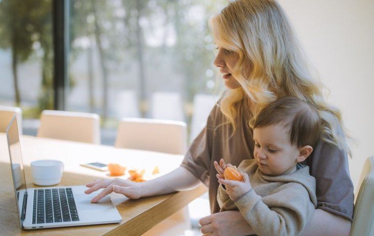 ámbito.com | home office con niño.jpg