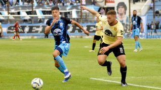 La AFA decretó darle el partido por ganado 3-0 a Deportivo Madryn. La AFA decretó darle el partido por ganado 3-0 a Deportivo Madryn.